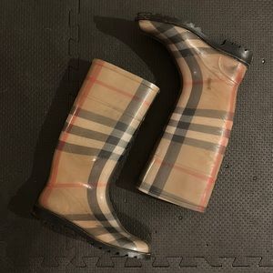 Burberry rain boots
